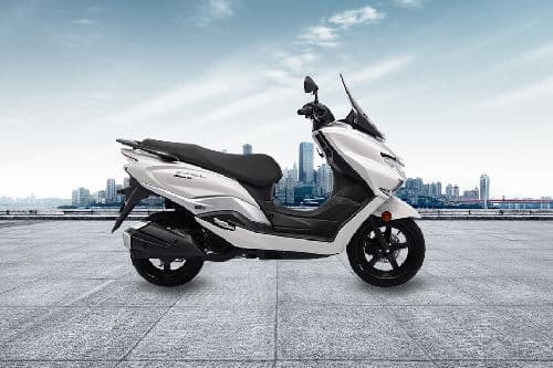 Suzuki Burgman Street